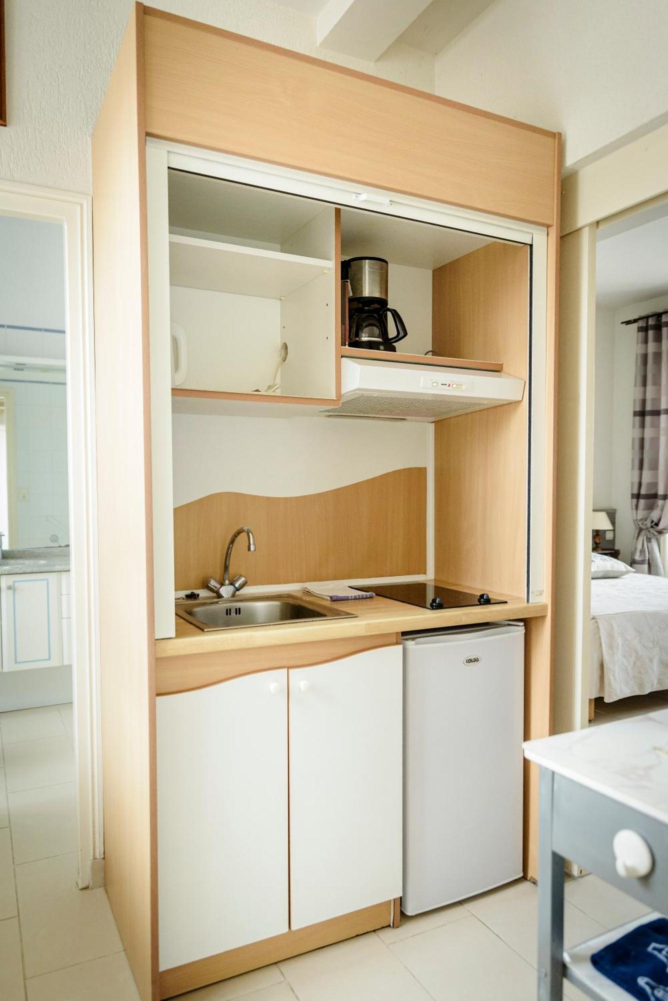 Studios et Appartements Les 4 Vents Luc-sur-Mer Exterior foto