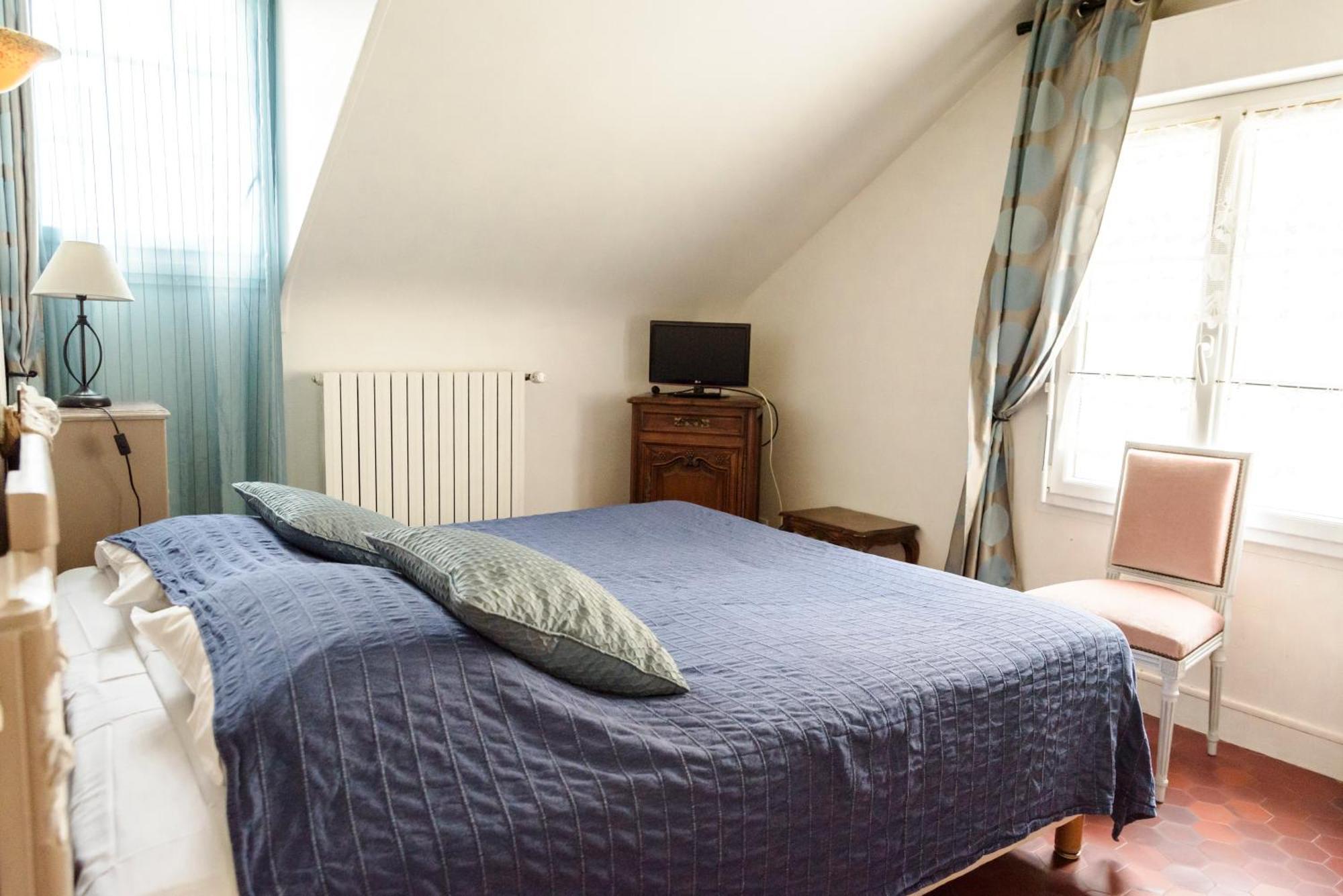 Studios et Appartements Les 4 Vents Luc-sur-Mer Exterior foto
