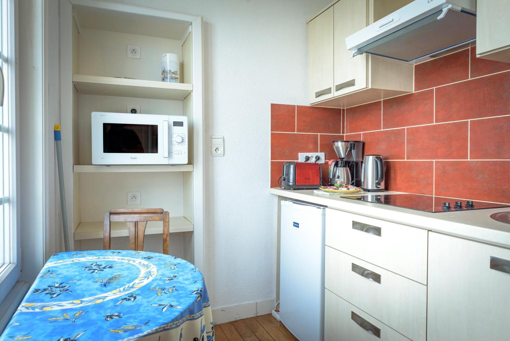 Studios et Appartements Les 4 Vents Luc-sur-Mer Exterior foto