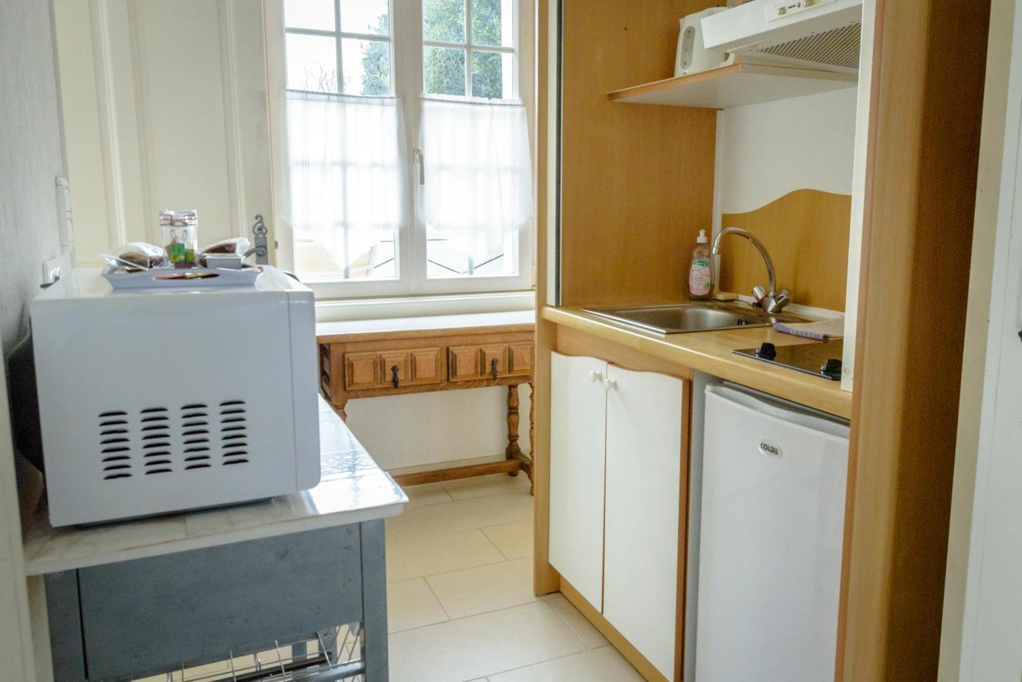 Studios et Appartements Les 4 Vents Luc-sur-Mer Exterior foto
