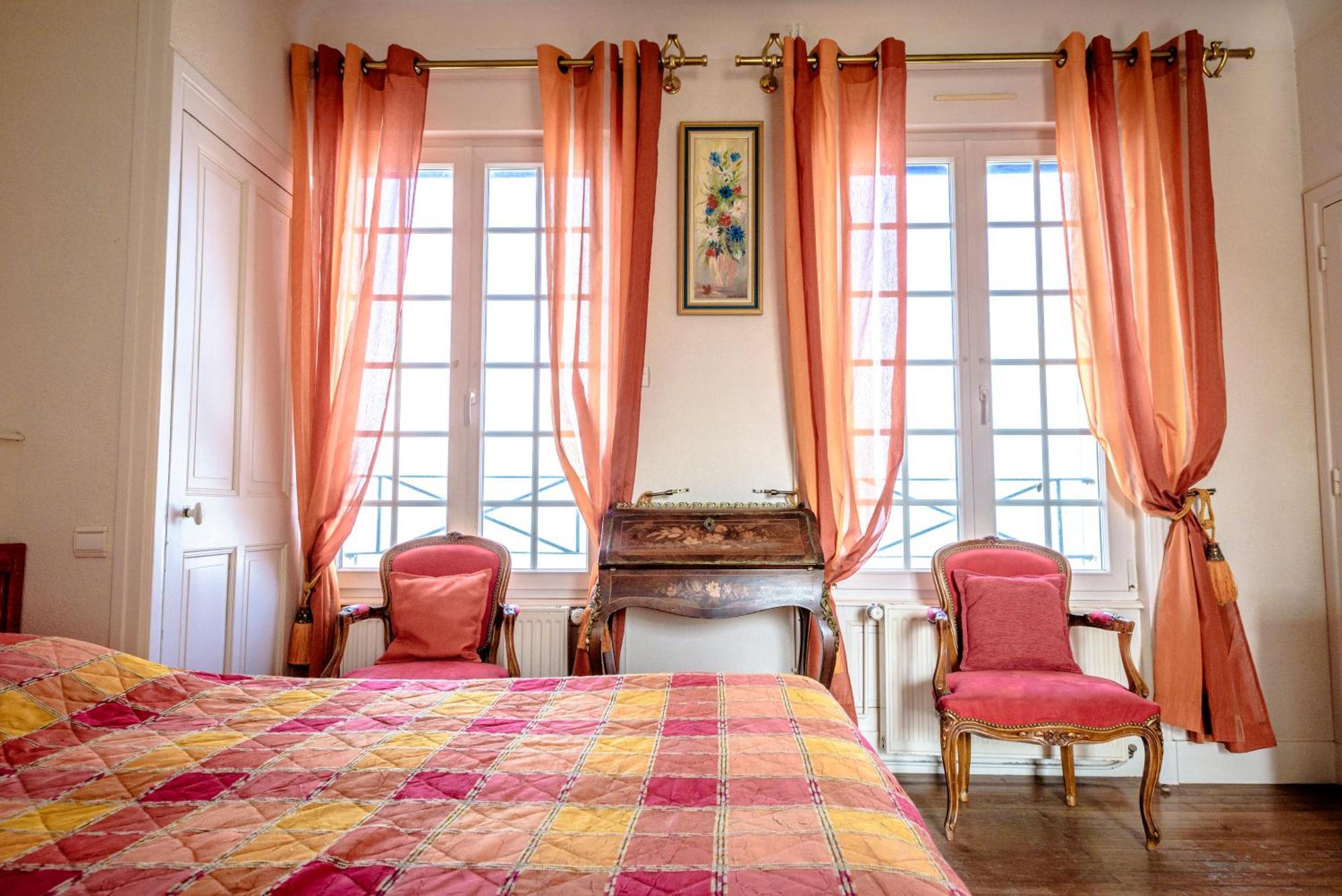 Studios et Appartements Les 4 Vents Luc-sur-Mer Exterior foto