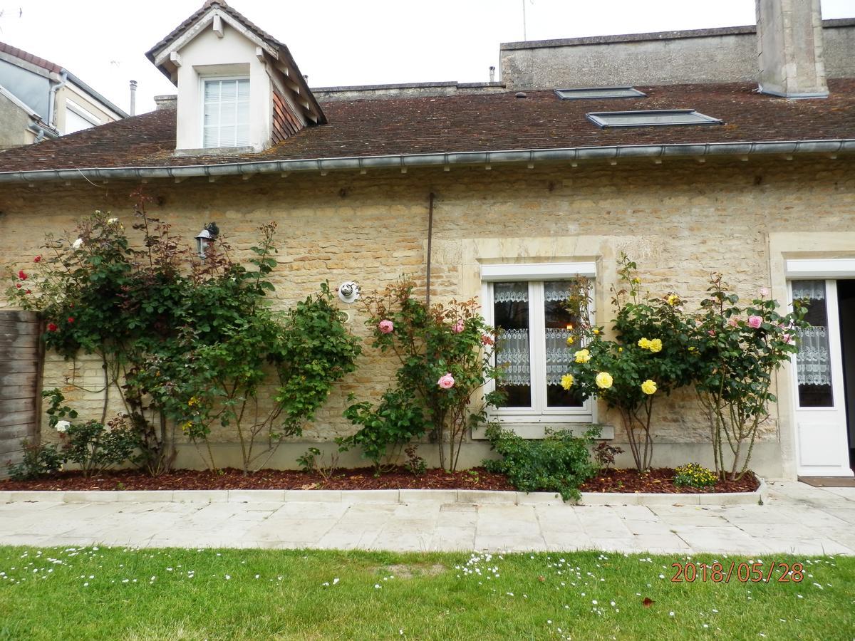 Studios et Appartements Les 4 Vents Luc-sur-Mer Exterior foto